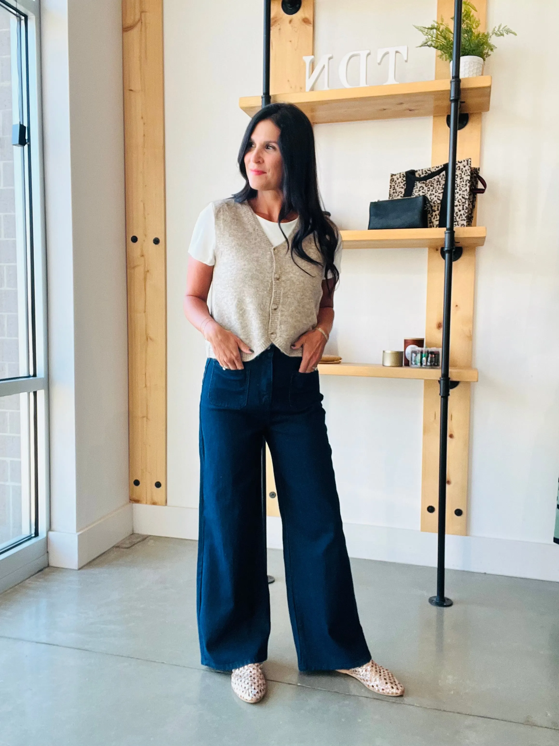 2 Pocket Wide Leg Pants