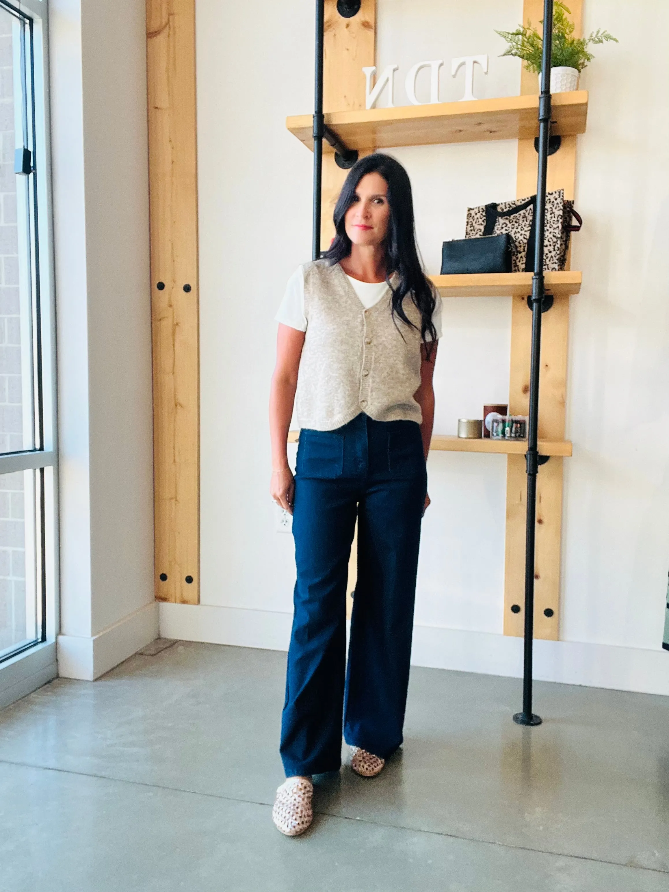 2 Pocket Wide Leg Pants