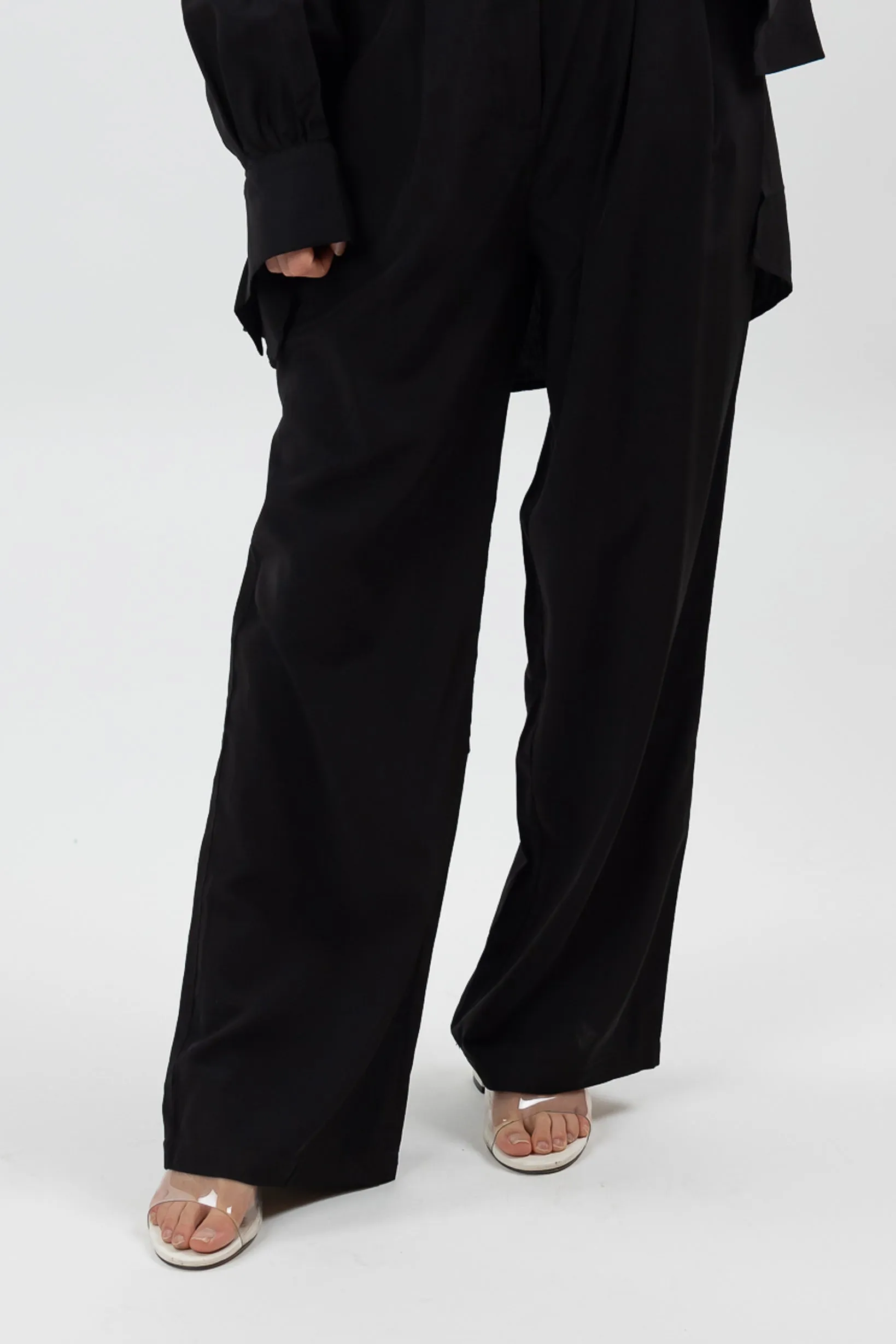 Carli Detailed Pants