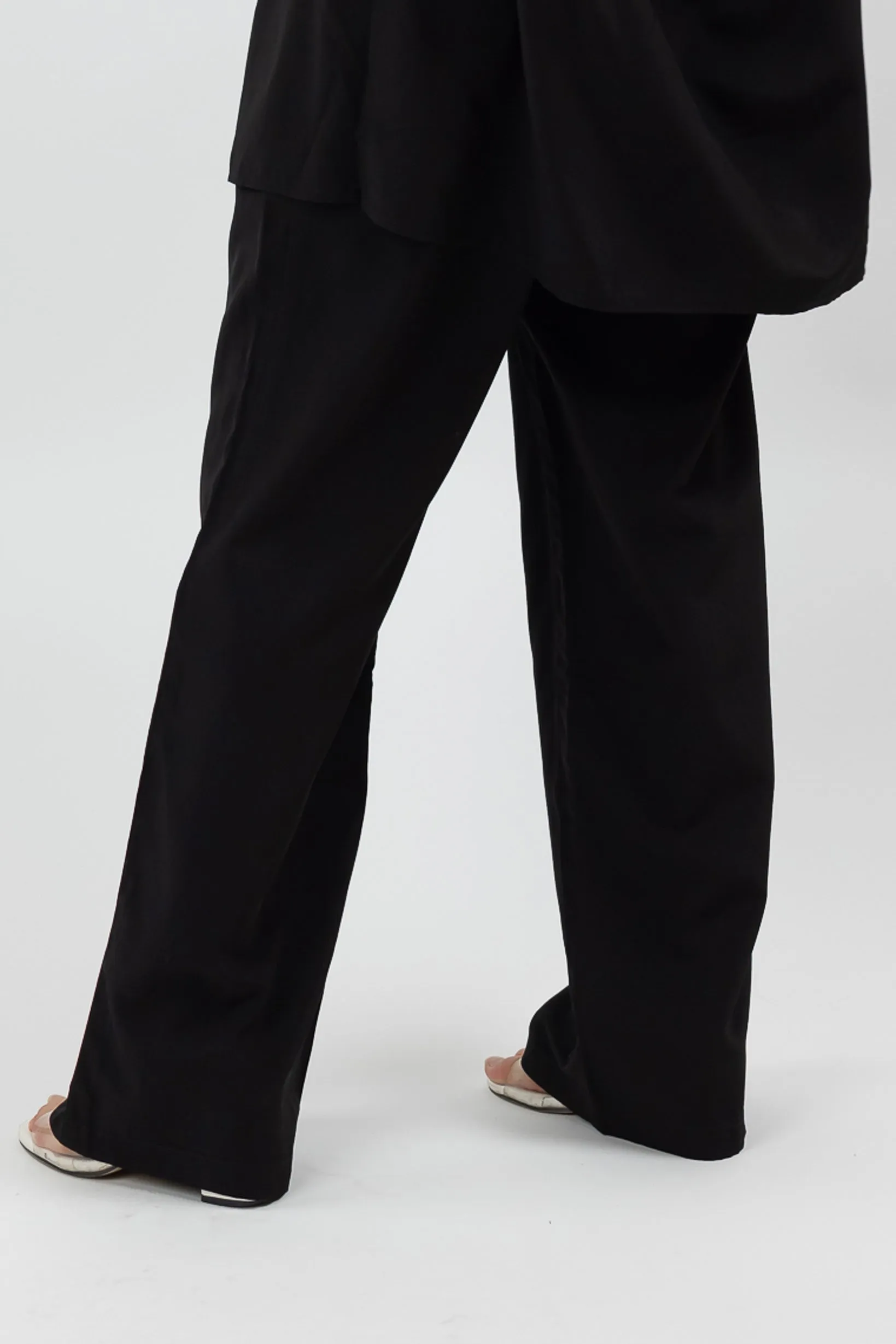 Carli Detailed Pants