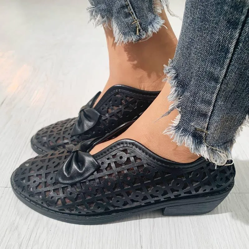 Fashion Pointed Toe Bow Hollow Out Shoes