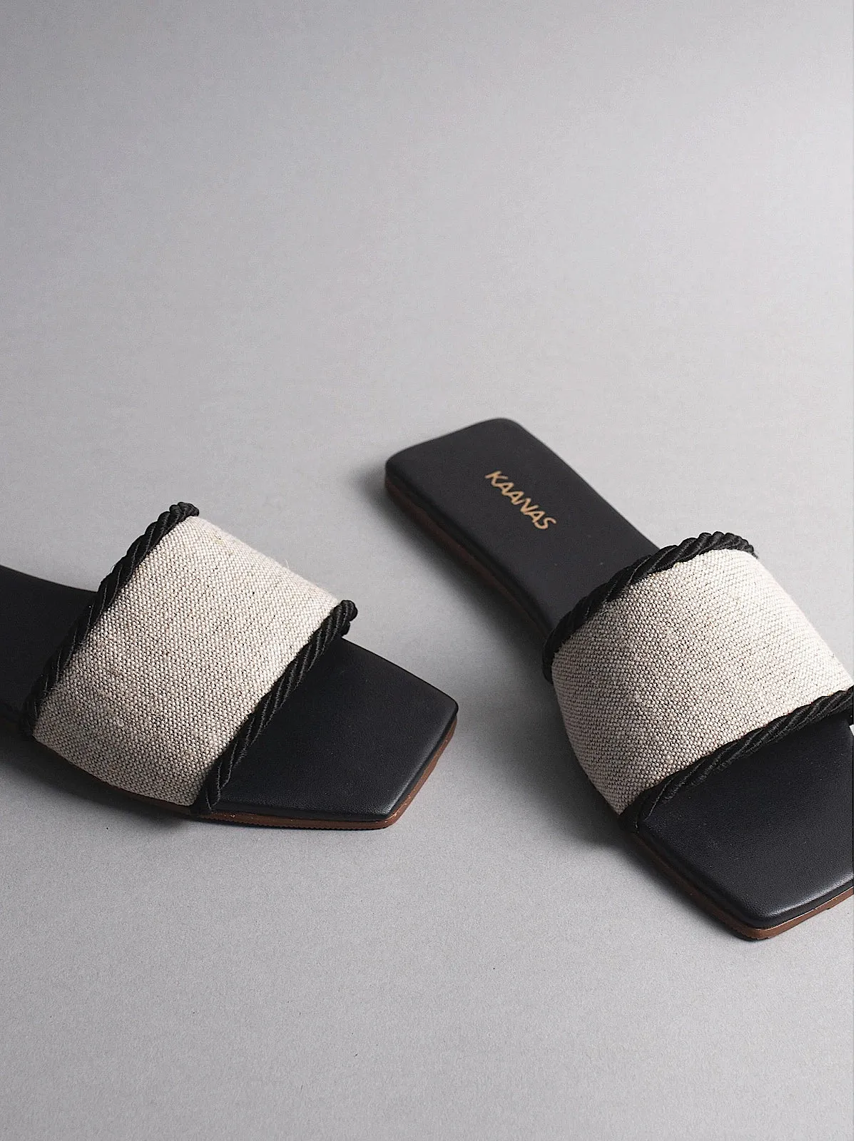 Finn Canvas Square Toe Slide