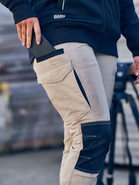 Flex & Move Cargo Pant