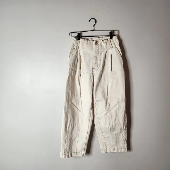 Free People Pleated Carrot Cropped Pants Ecru Size 6