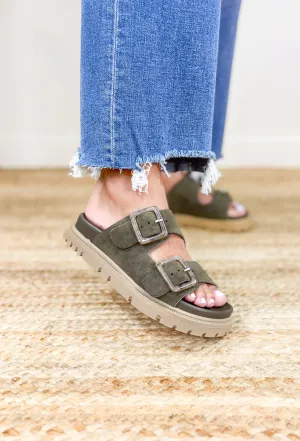 Gen Sandals in Khaki