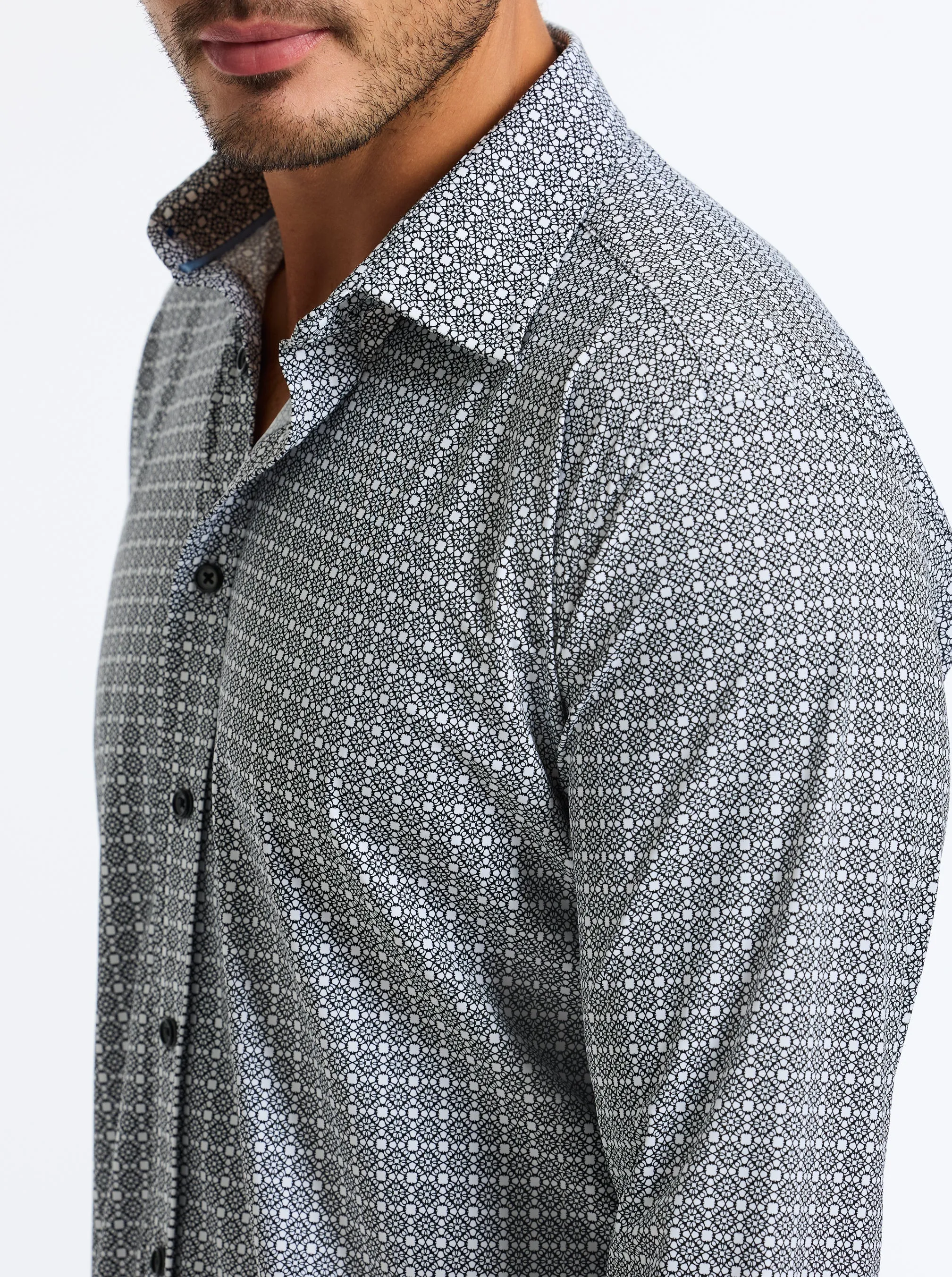 GRESHAM LONG SLEEVE BUTTON DOWN SHIRT