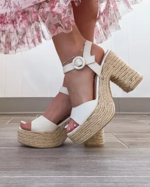 Jana Heeled Sandal