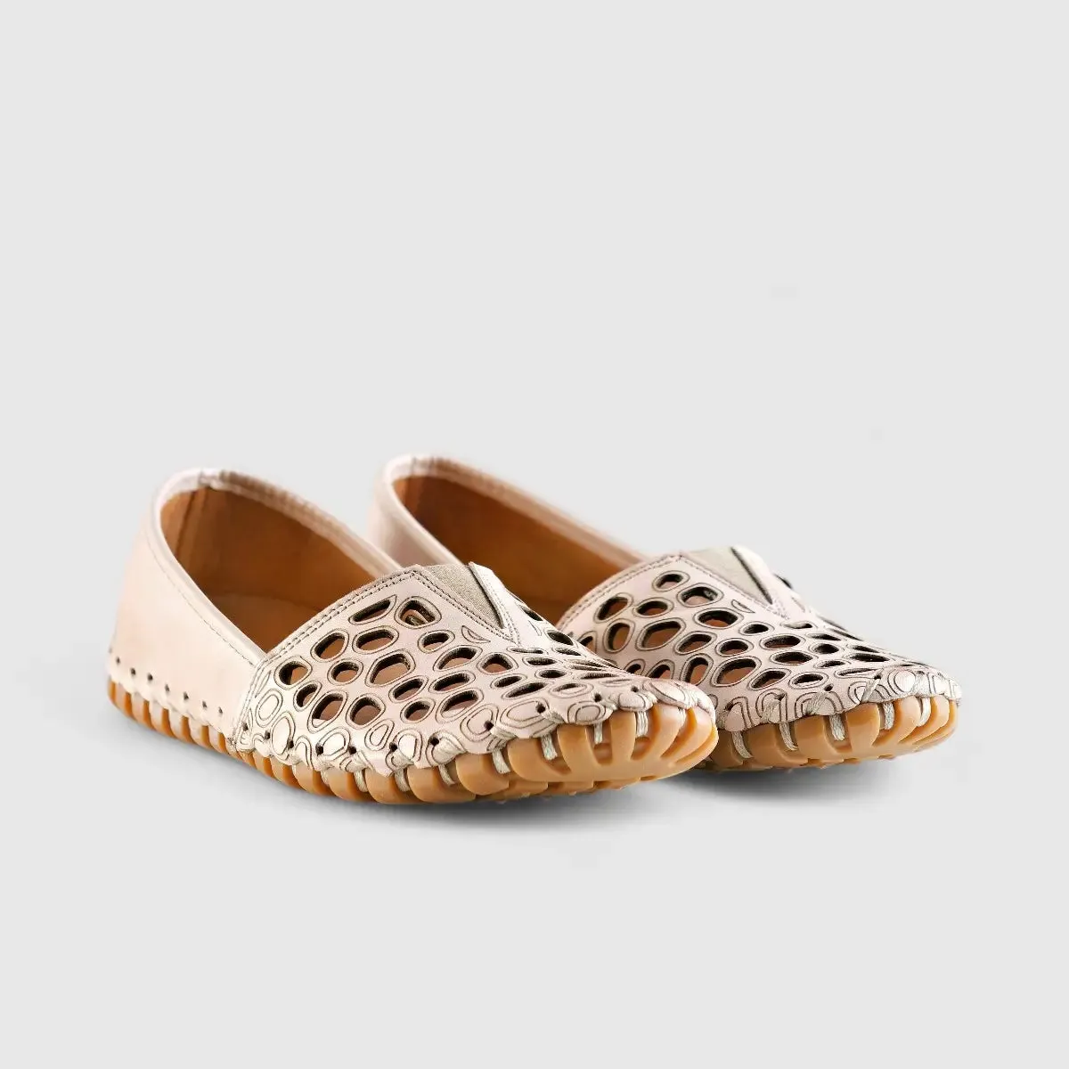 Karyoka Comfort Leather Casuals Beige 1164