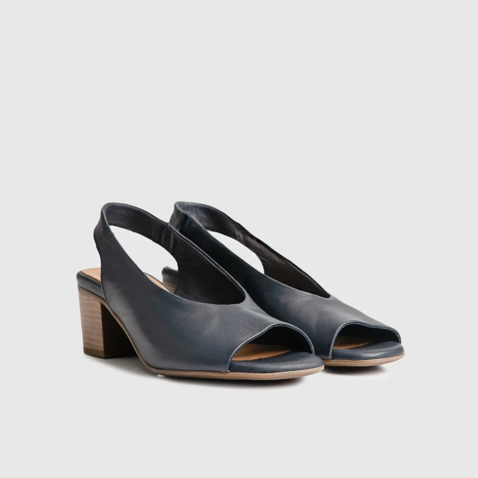 Leather Comfort Block Heel Sandal Navy 6012