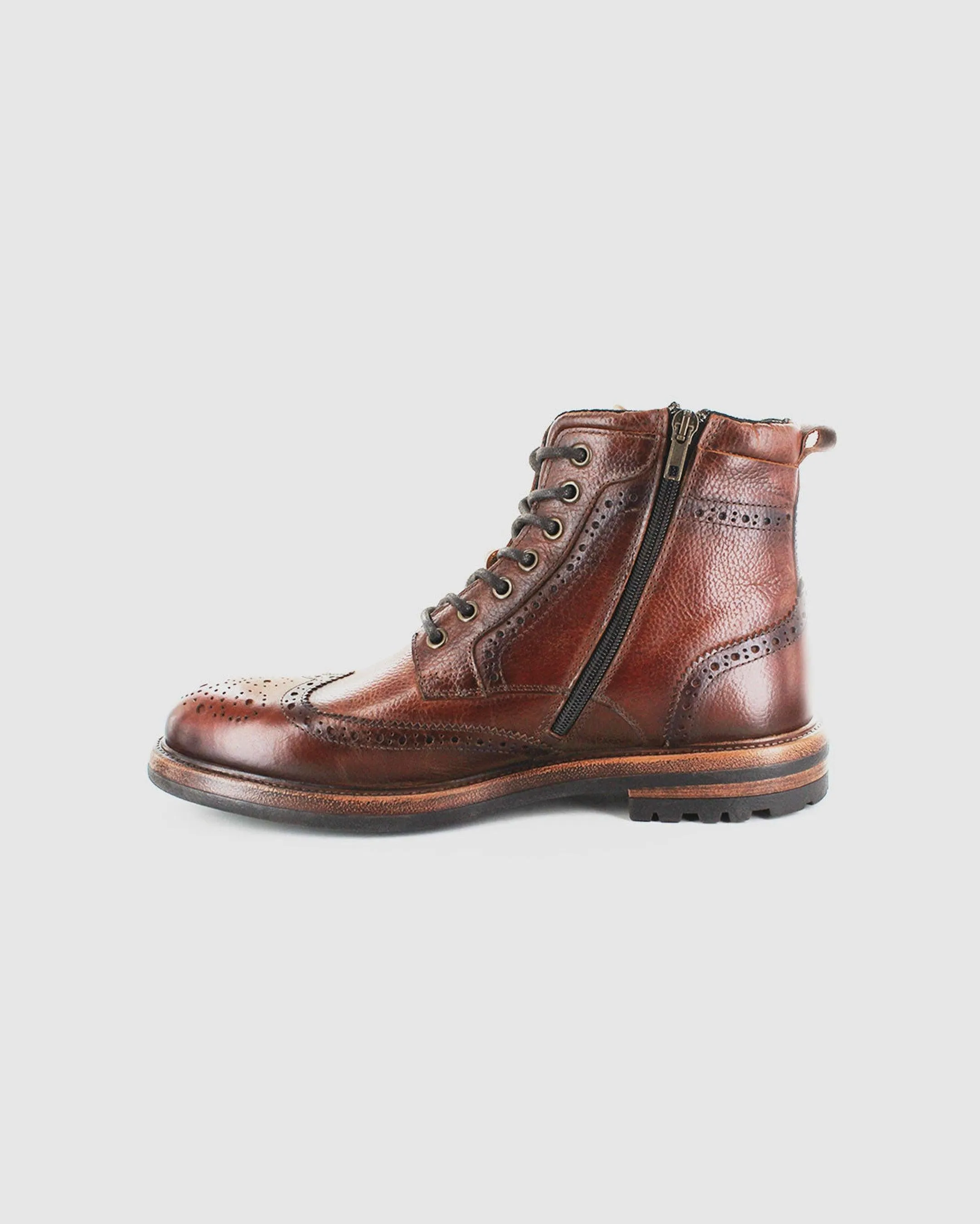 Logan Brogue Boots