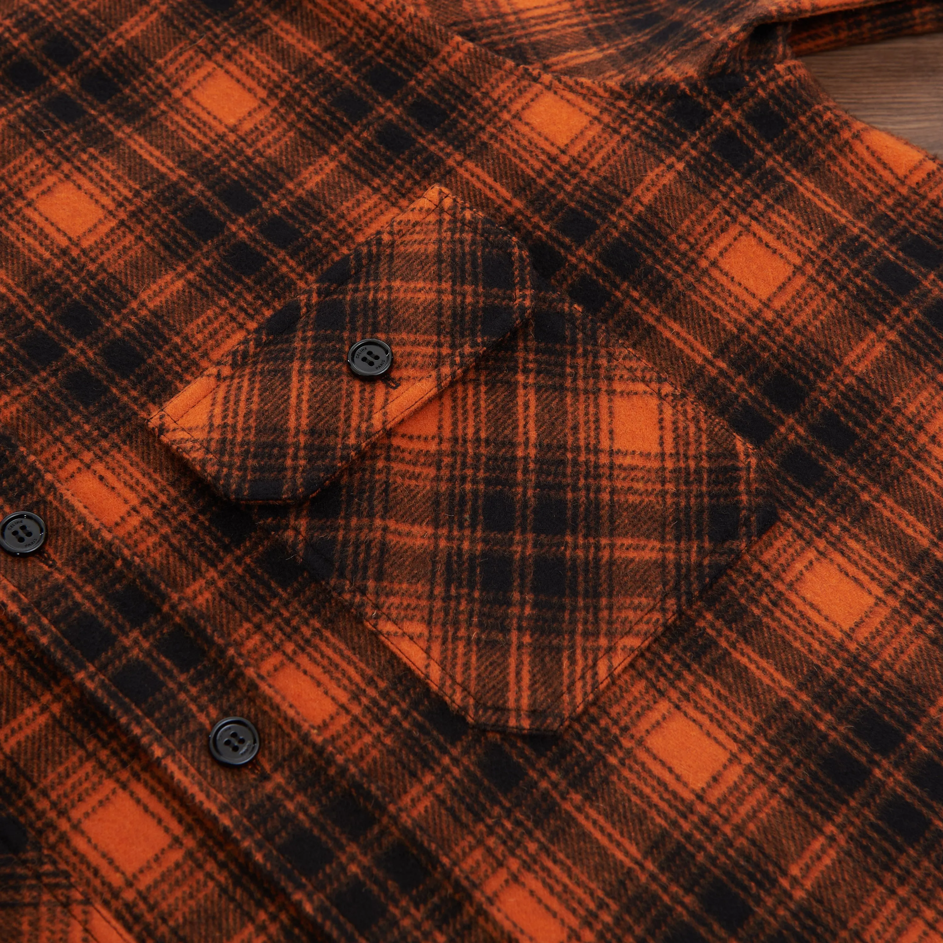 Loose Lumberjack Shirt In Orange/Noir Checked Wool