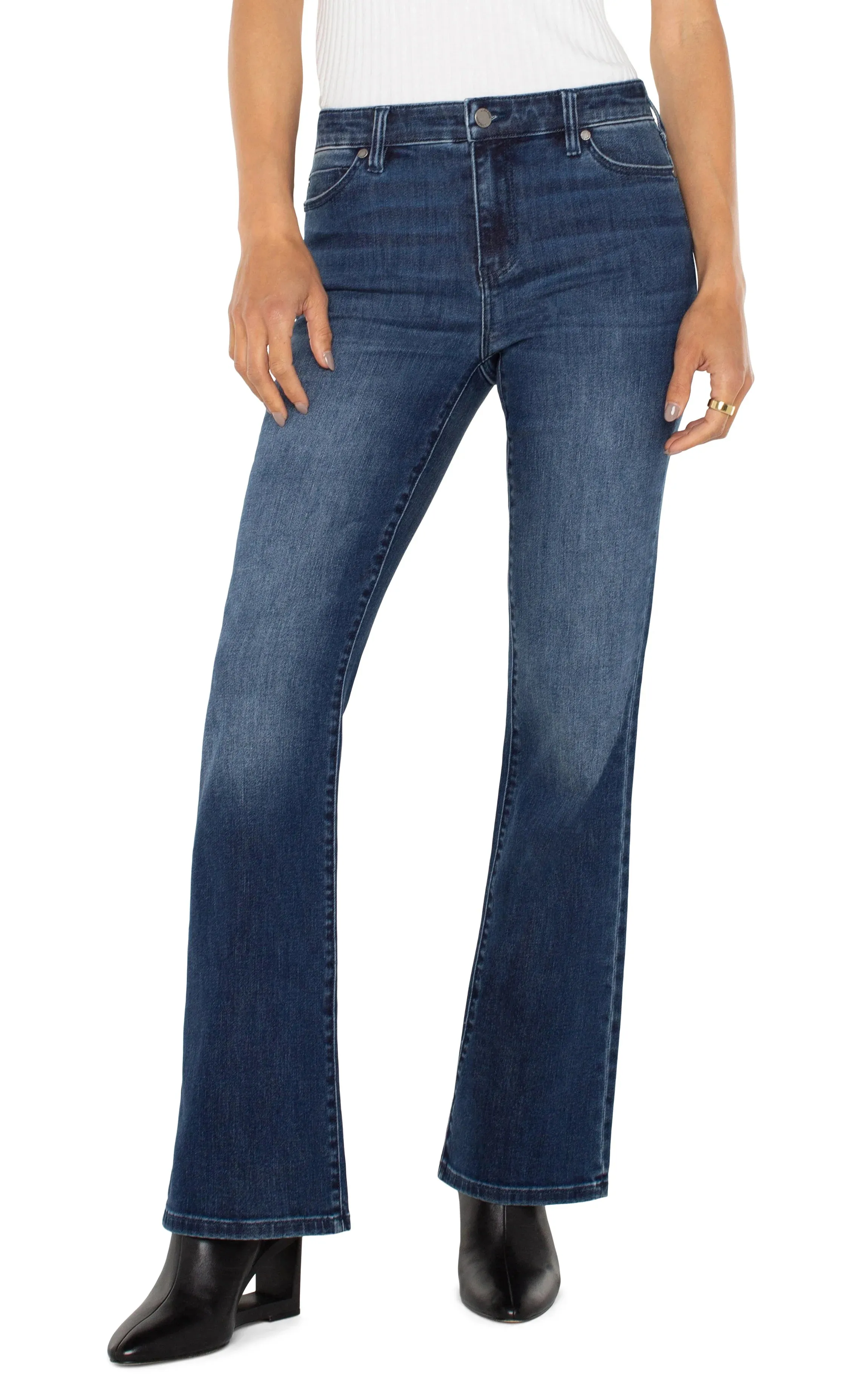 Lucy Bootcut 32" Ins