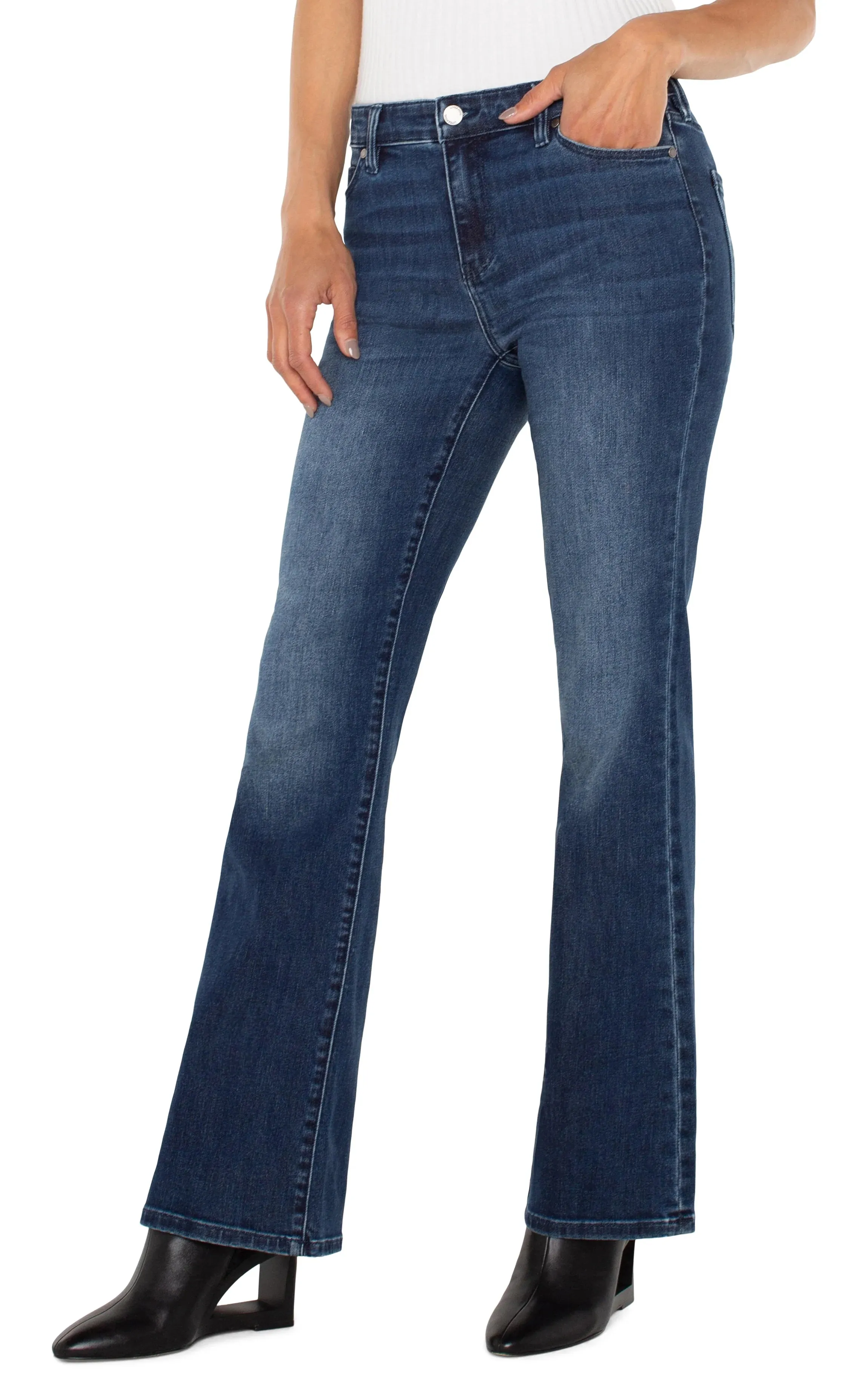 Lucy Bootcut 32" Ins