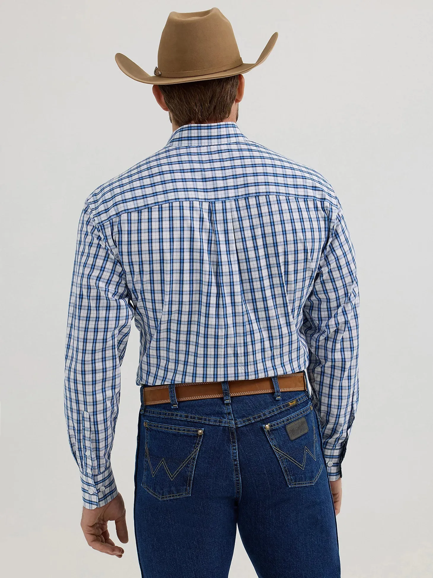 Men's Wrangler George Strait Long Sleeve Button Down - Deep Navy Plaid