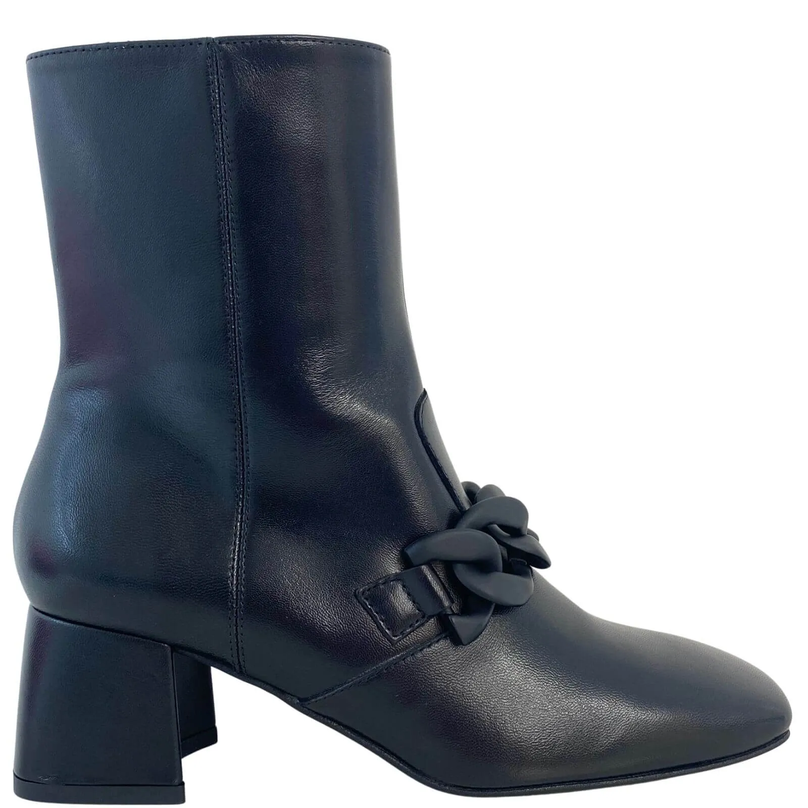 NeroGiardini Black Leather Block Heel Ankle Boots