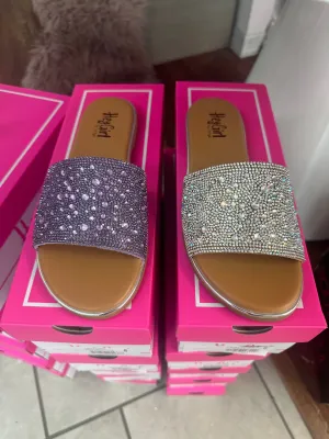 Pizzazz Sandals: Lavender