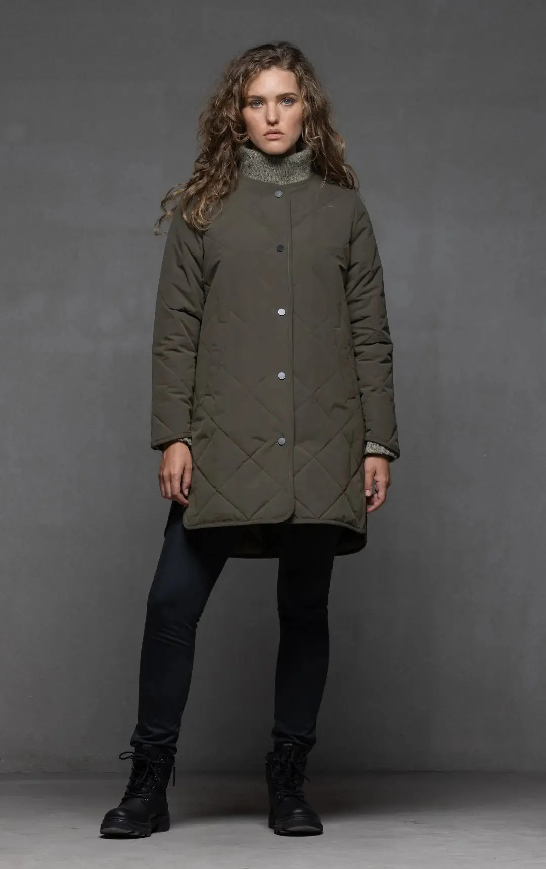 QUILTED PRIMALOFT COAT