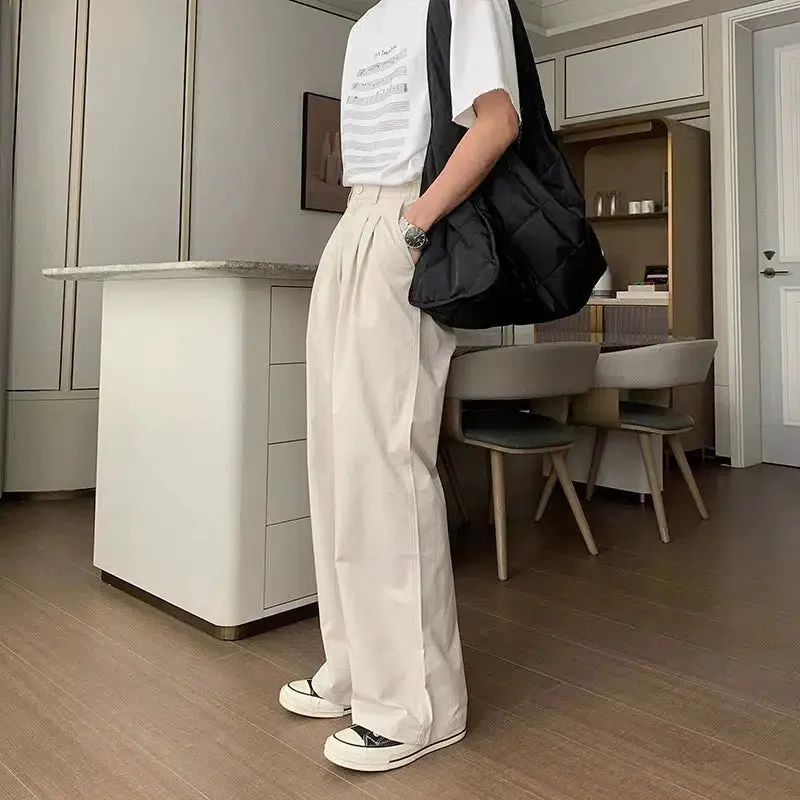 Relaxed Fit Wide-Leg Pleated Pants