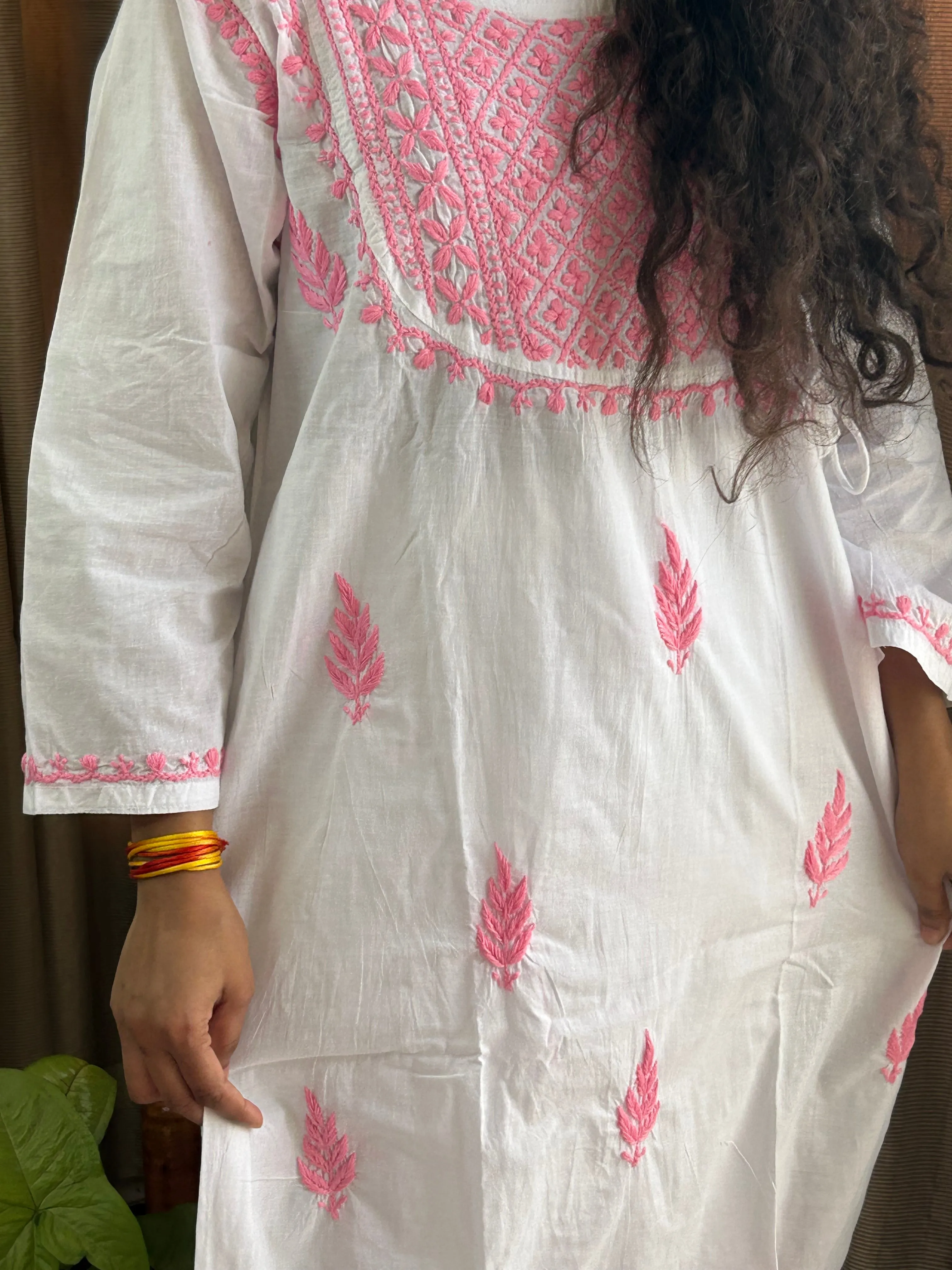 Sahiba White Lucknow Chikankari cotton Kurti With Pant and Dupatta
