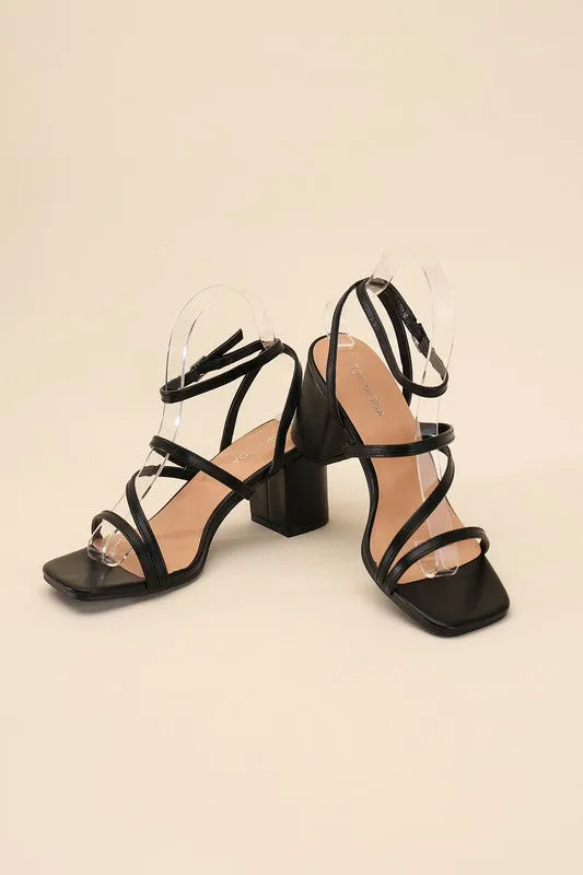 STRAPPY LOW HEEL
