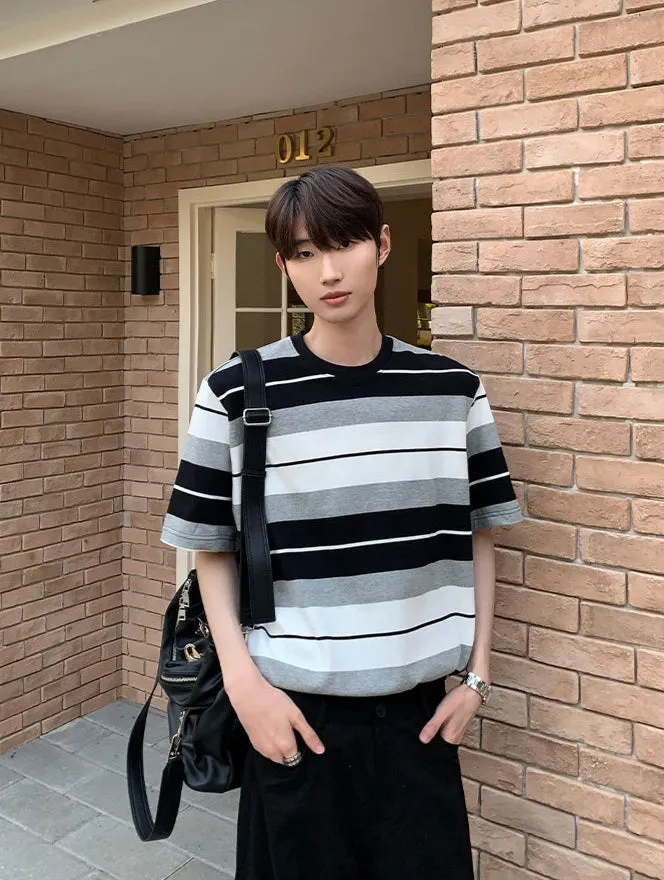 Striped Round Neck Casual T-shirt