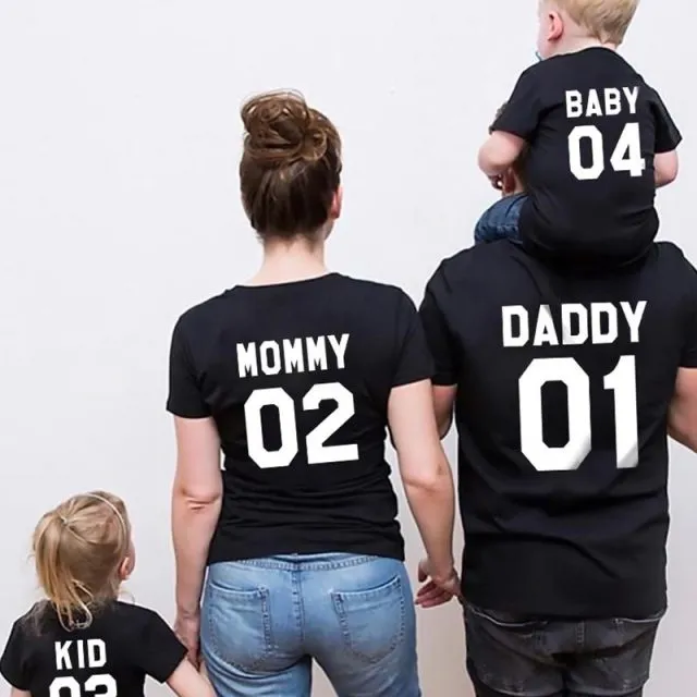 Summer Family Matching Outfits Look Daddy Mommy and Me T-shirt