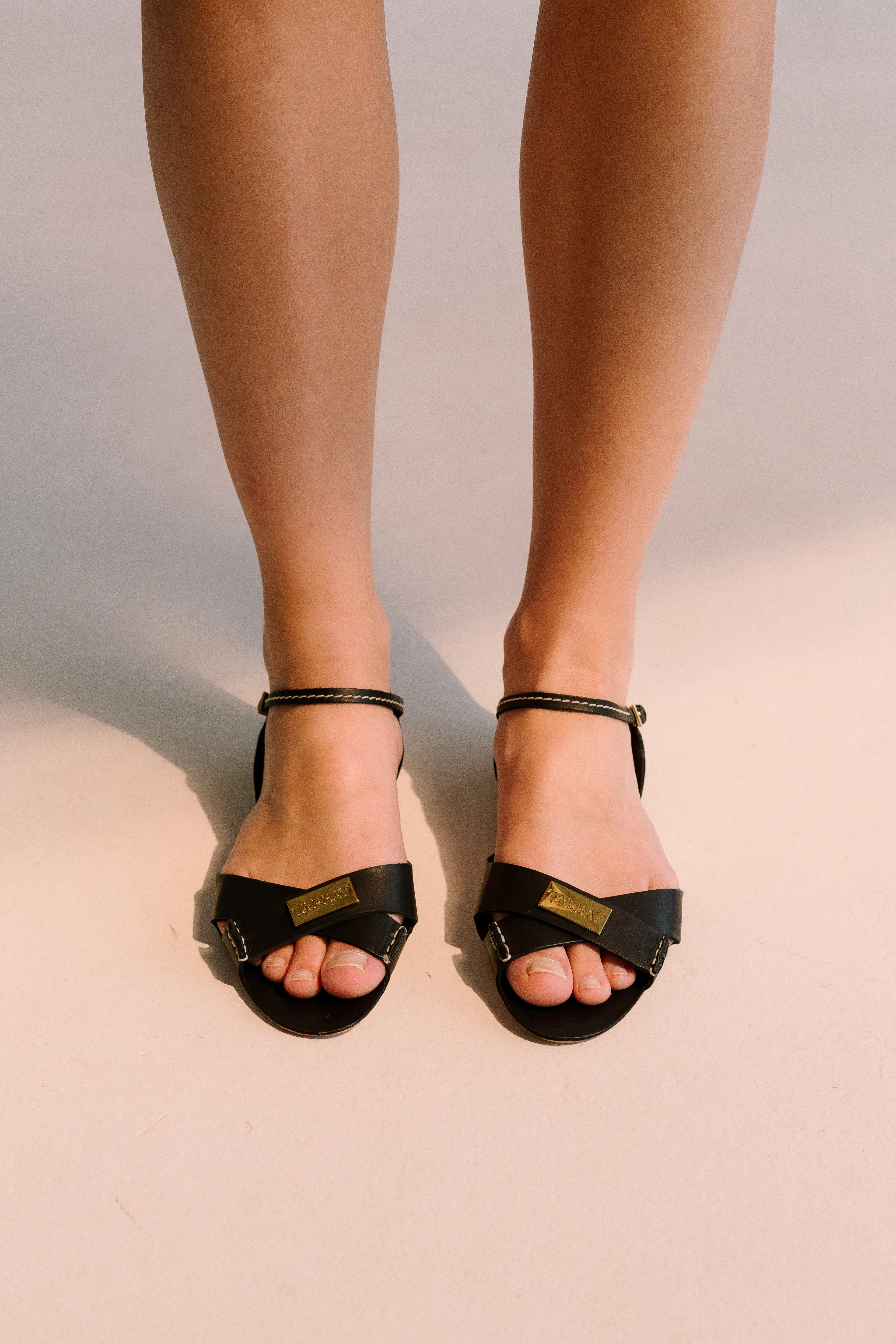Tajali Leather Sandals - Black