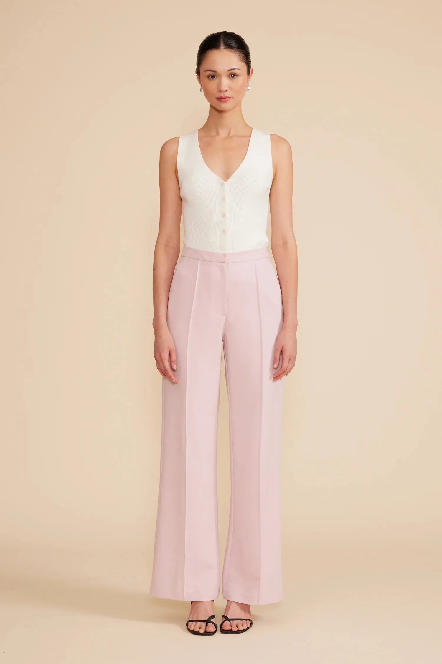 Tara Pant