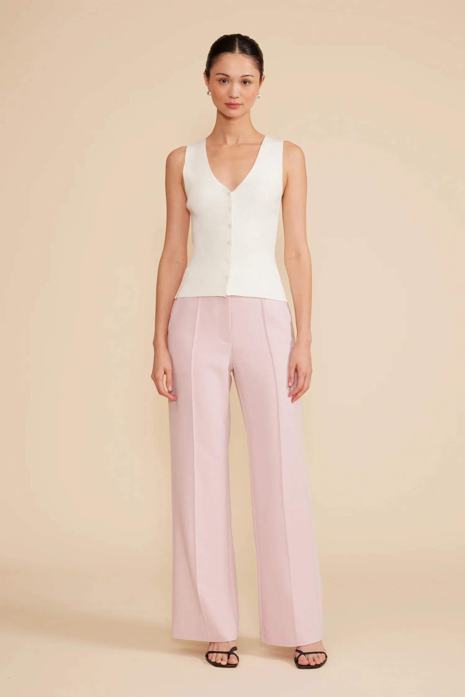 Tara Pant