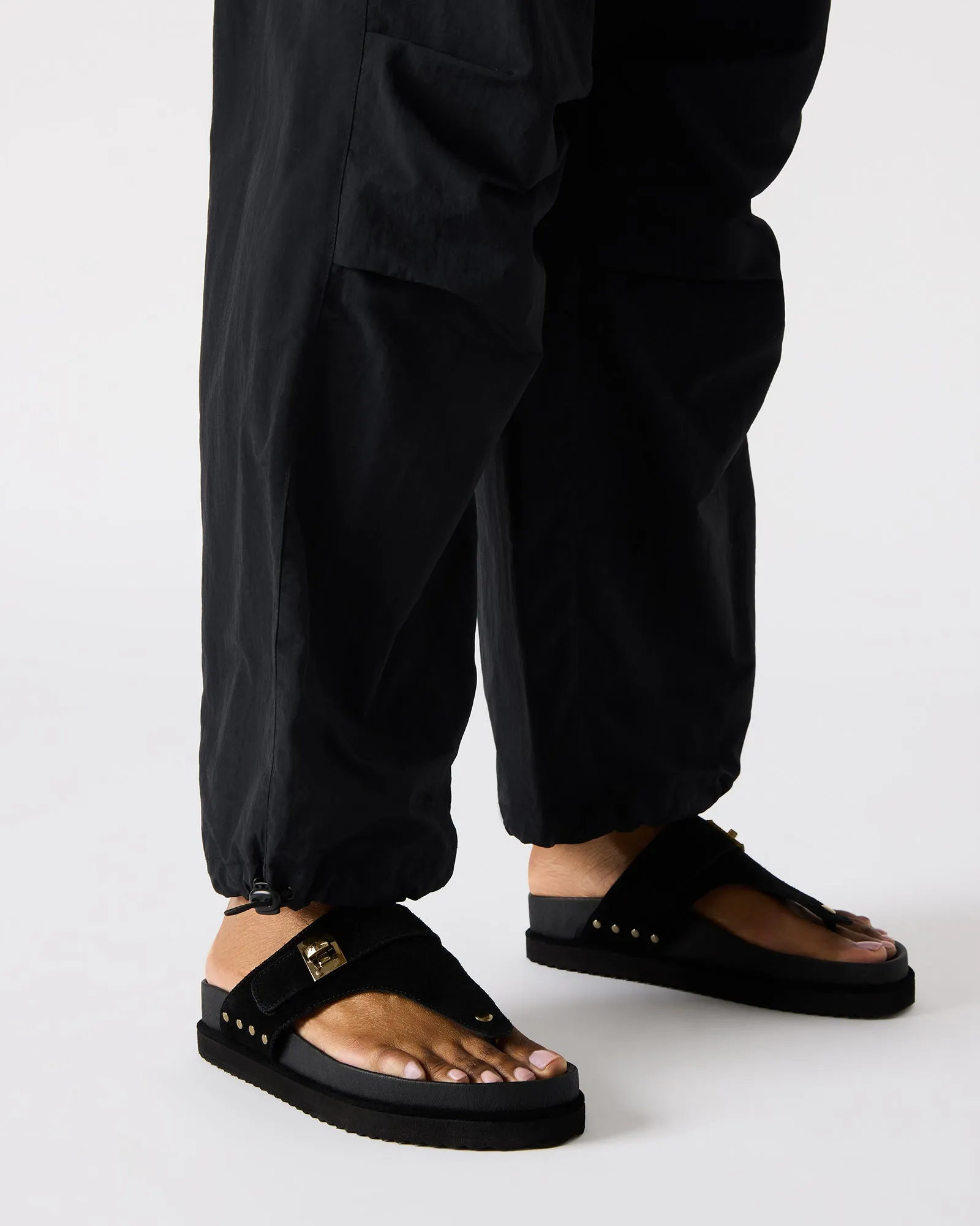 THONA BLACK SUEDE