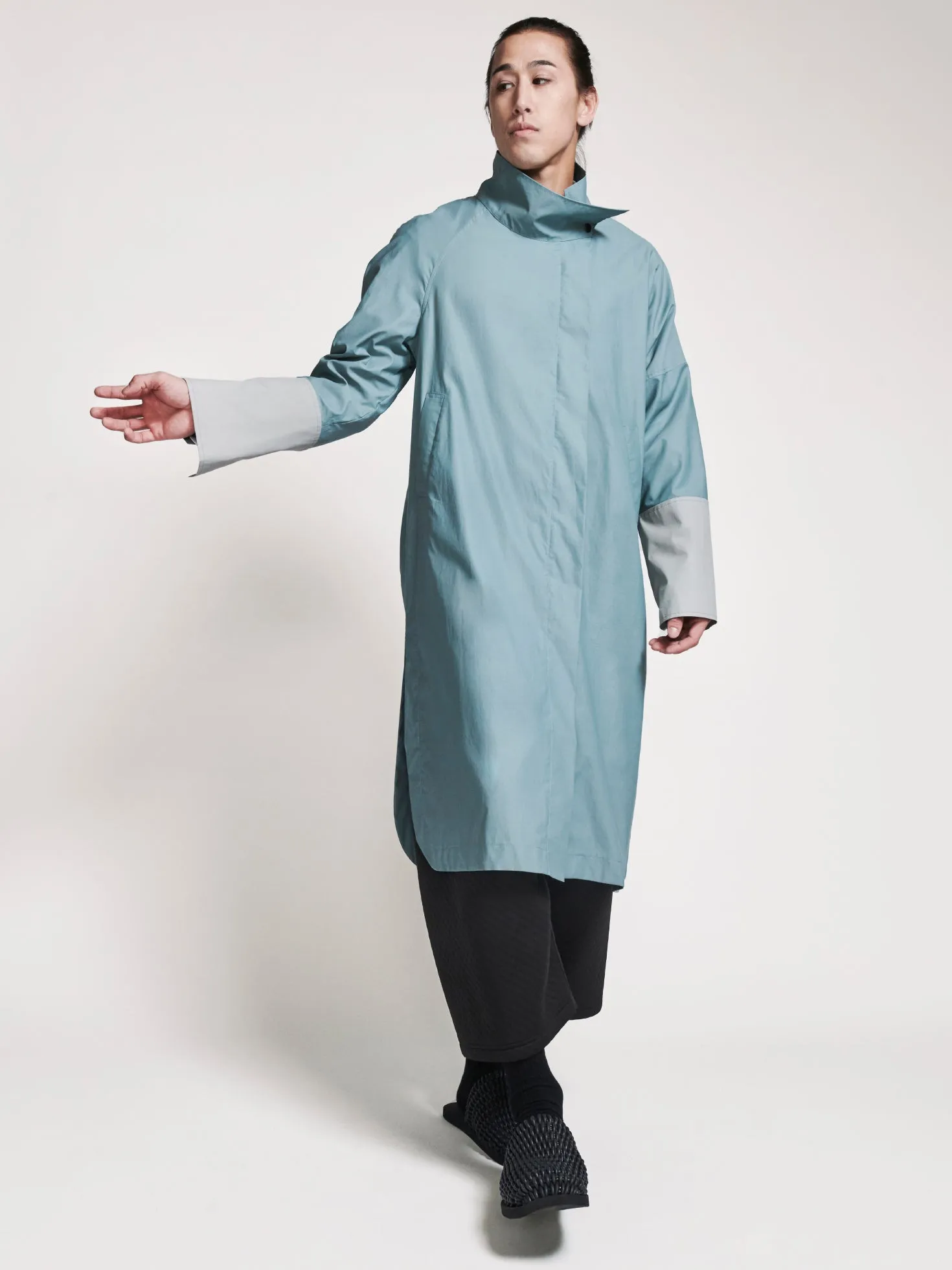 Tilt Coat