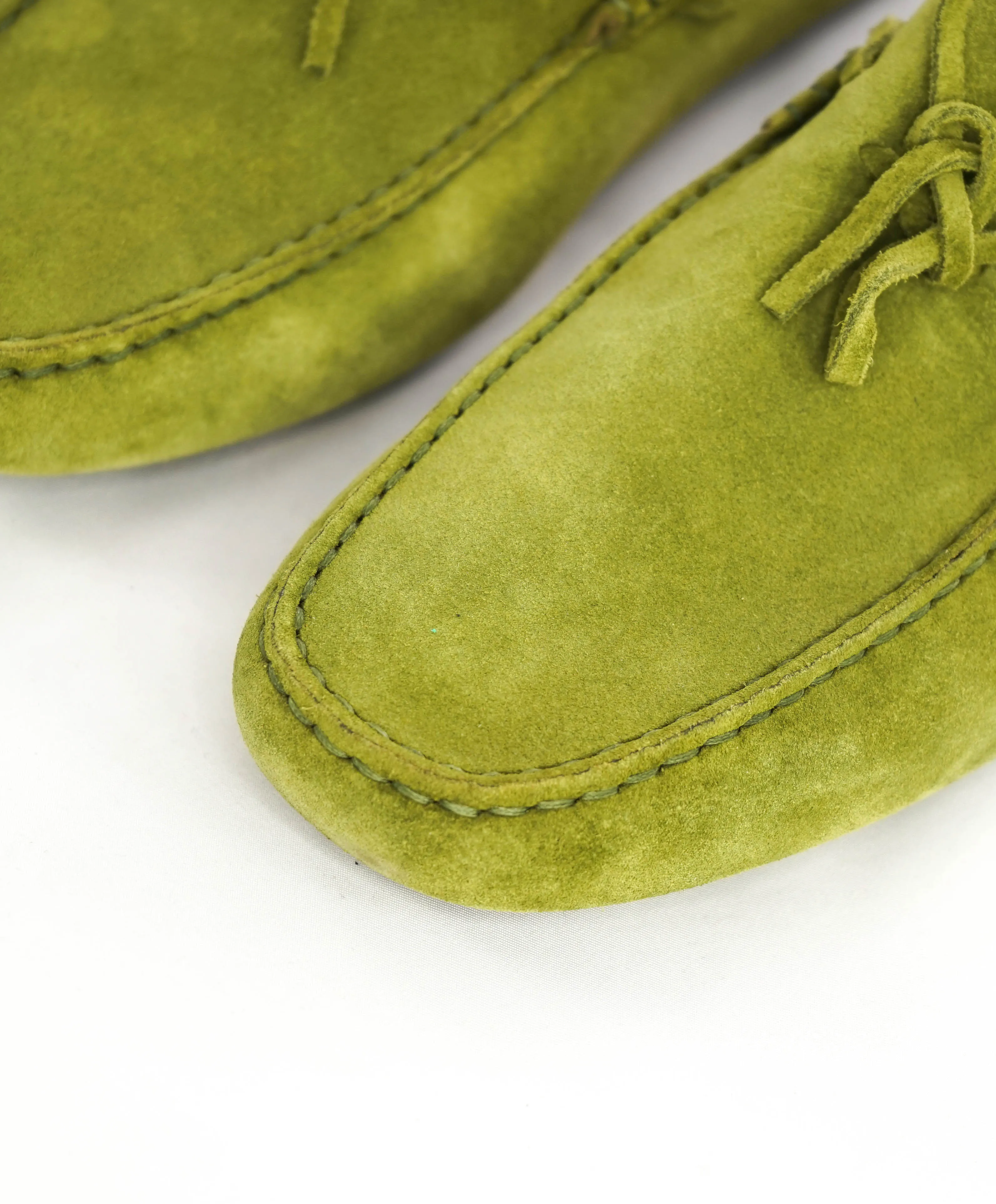 TOD’S - Green Suede Knot Front “Mocassino Gommini” Loafers - 9.5 (8.5)