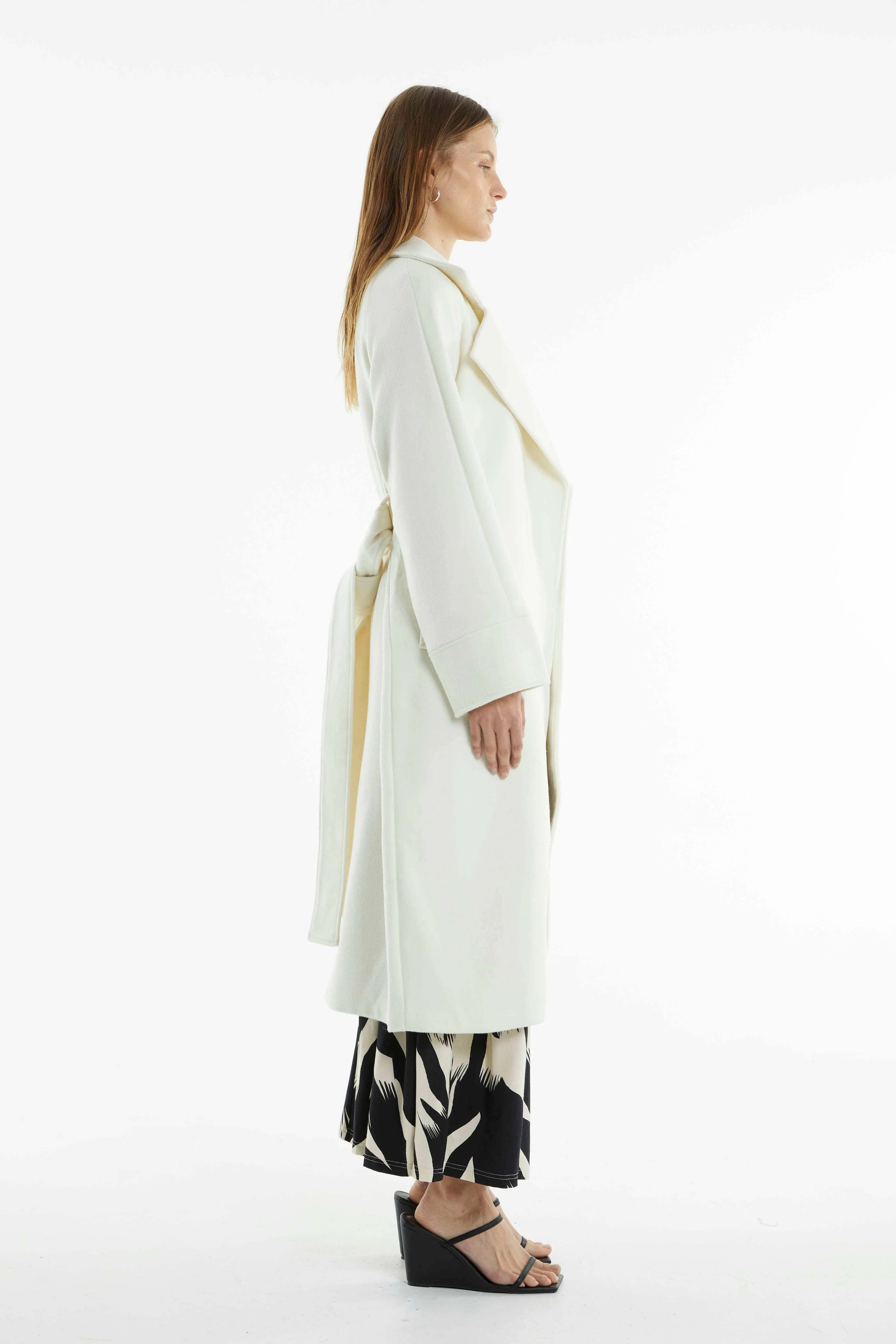 UNCOVER WOOLEN TRENCH COAT | CREAM