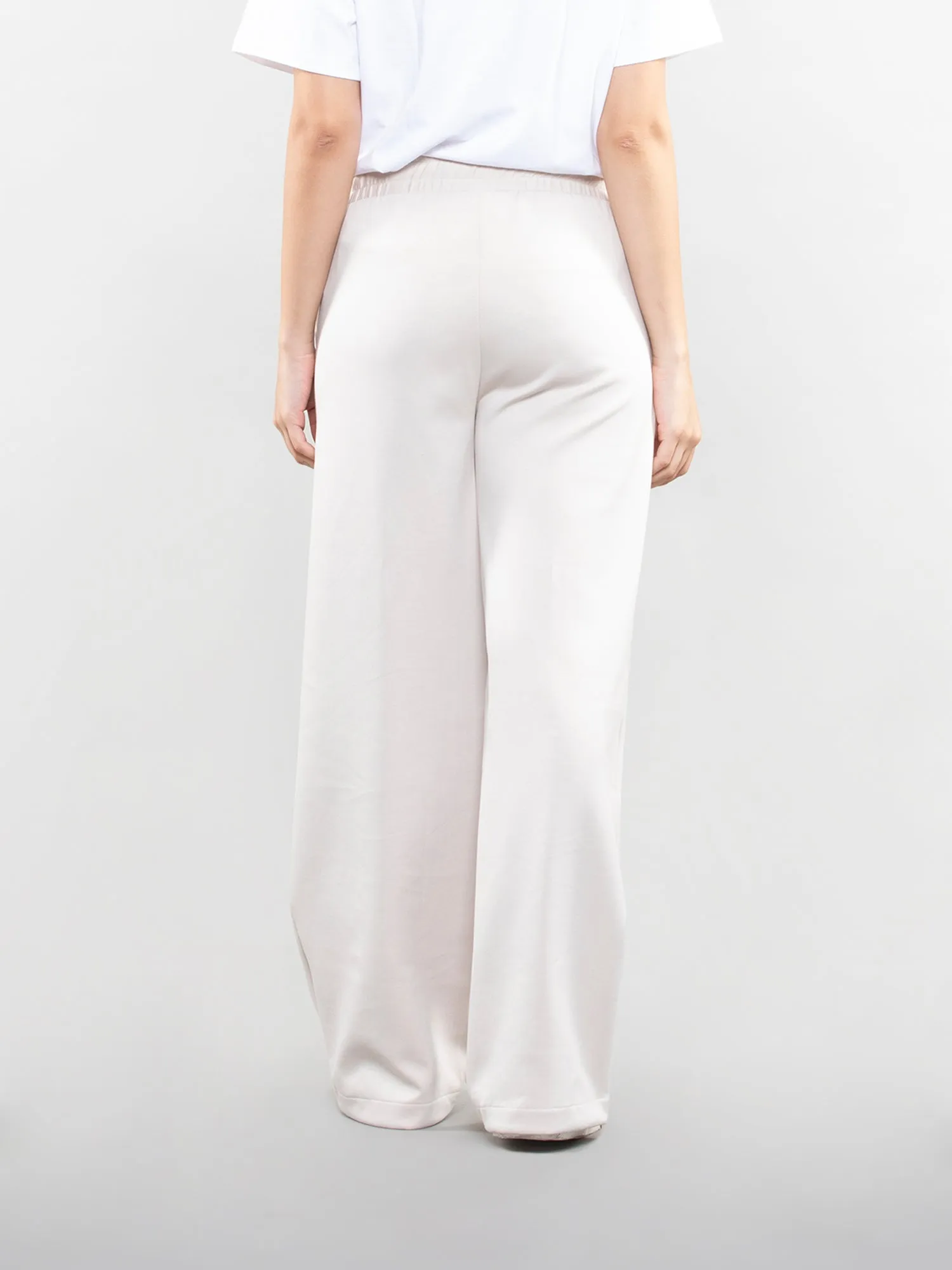 Wide-leg pants