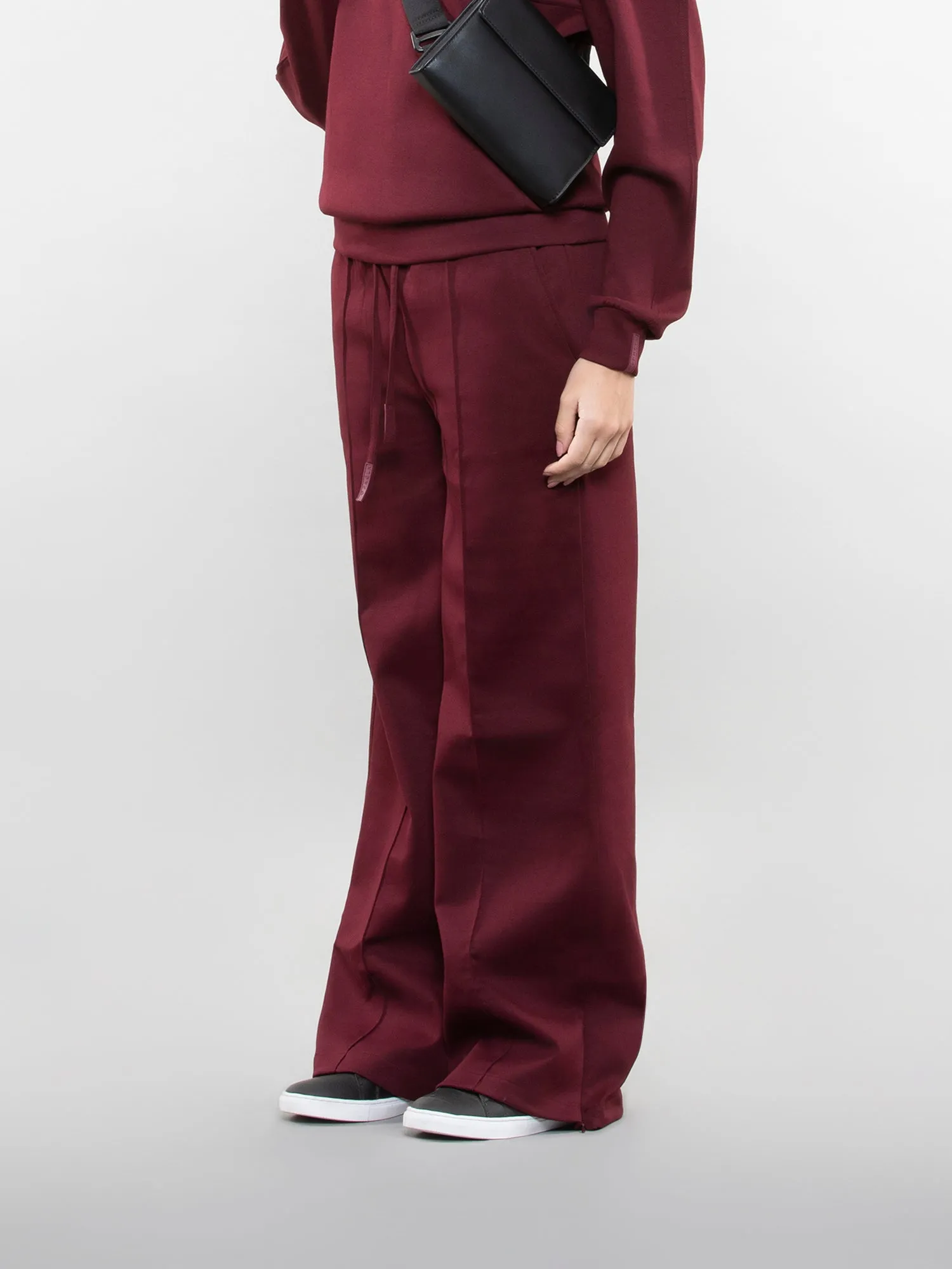 Wide-leg pants