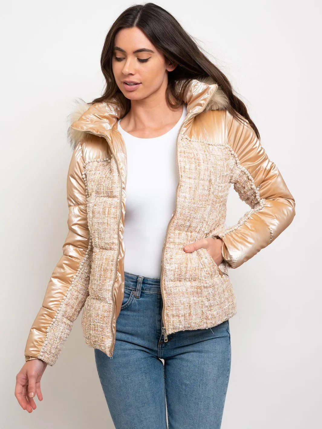 WOMEN'S HOODED FAUX FUR LINED FAUX TWEED QUILTED JACKET