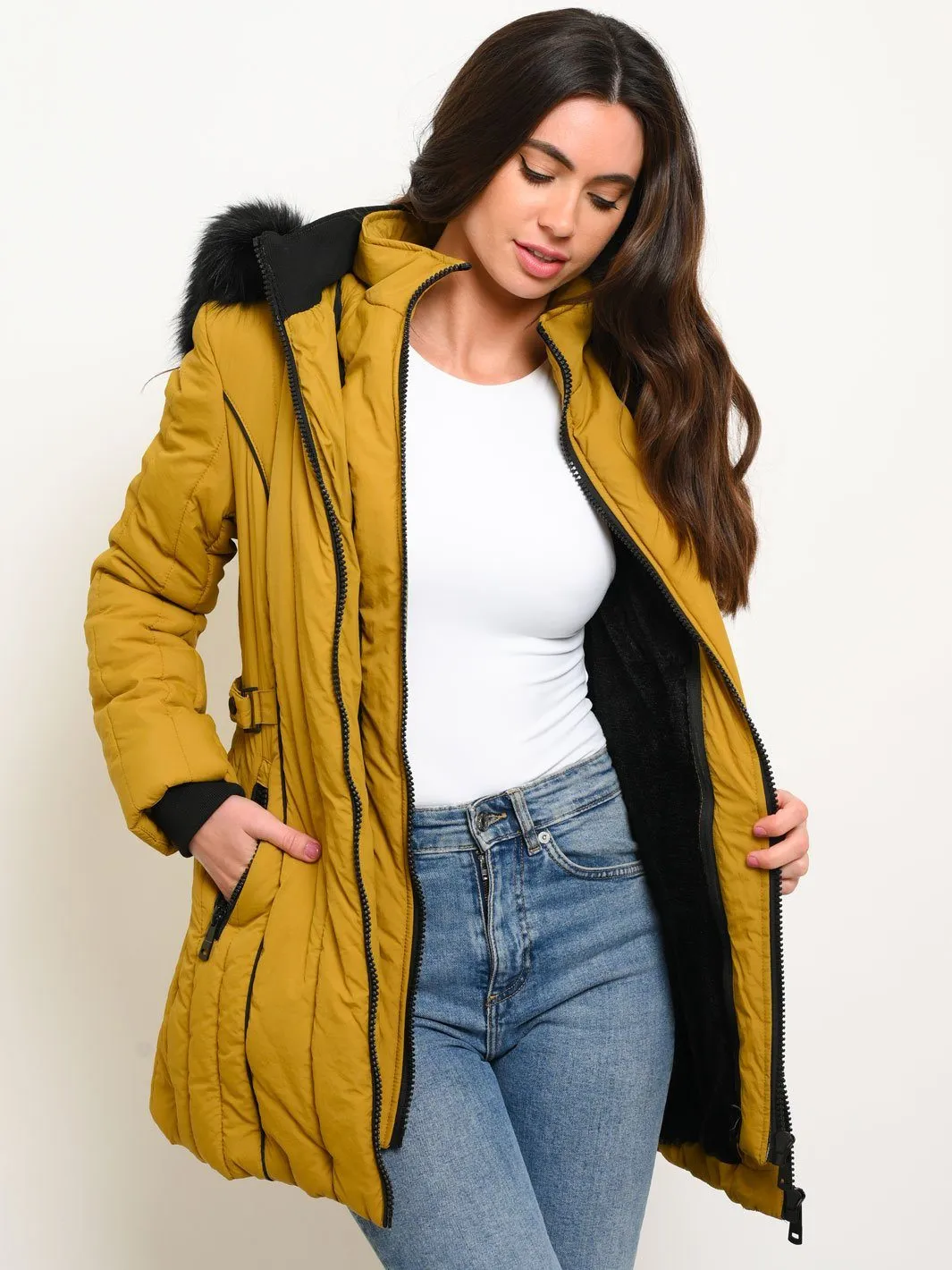 WOMEN'S MID-LENGTH HOODED FAUX FUR-LINED QUILTED COAT