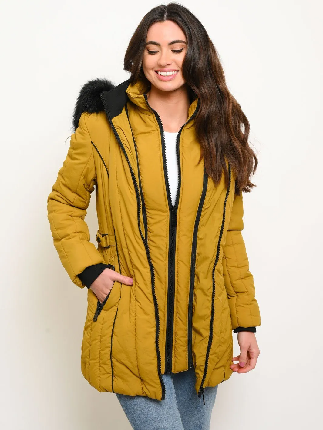 WOMEN'S MID-LENGTH HOODED FAUX FUR-LINED QUILTED COAT